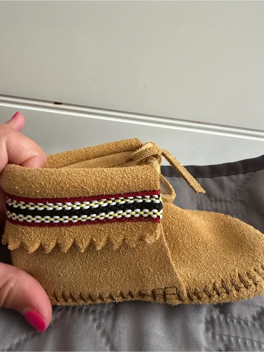 Minnetonka Kids Suede Moccasins in Tan